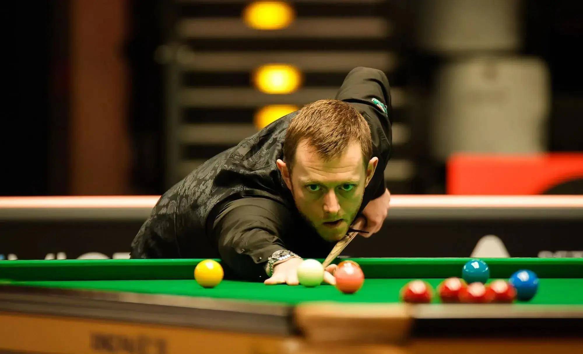 包含国际比赛日瓦伦西亚备战德甲，遗憾出局细节曝光，质疑声仍在，资深球员宣示担当的词条