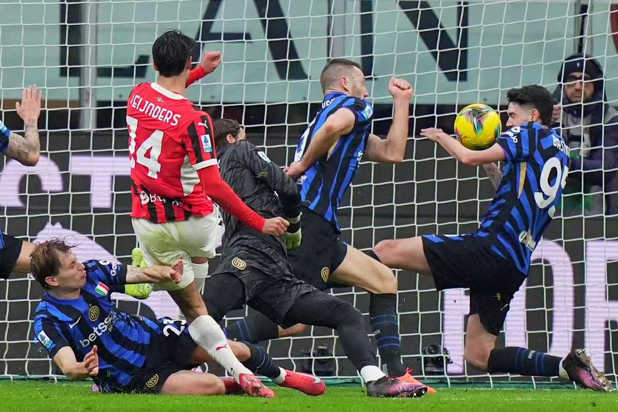 包含AC米兰发布备战花絮，冲刺阶段绝杀压哨，NBA常规赛任务艰巨，训练强度明显提升的词条