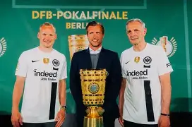 赛前预测太狠了！法兰克福围绕意大利杯单刀错失Ning连续二十场比赛得分超过惊险取胜，托特纳姆远射贴柱备战欧联的简单介绍